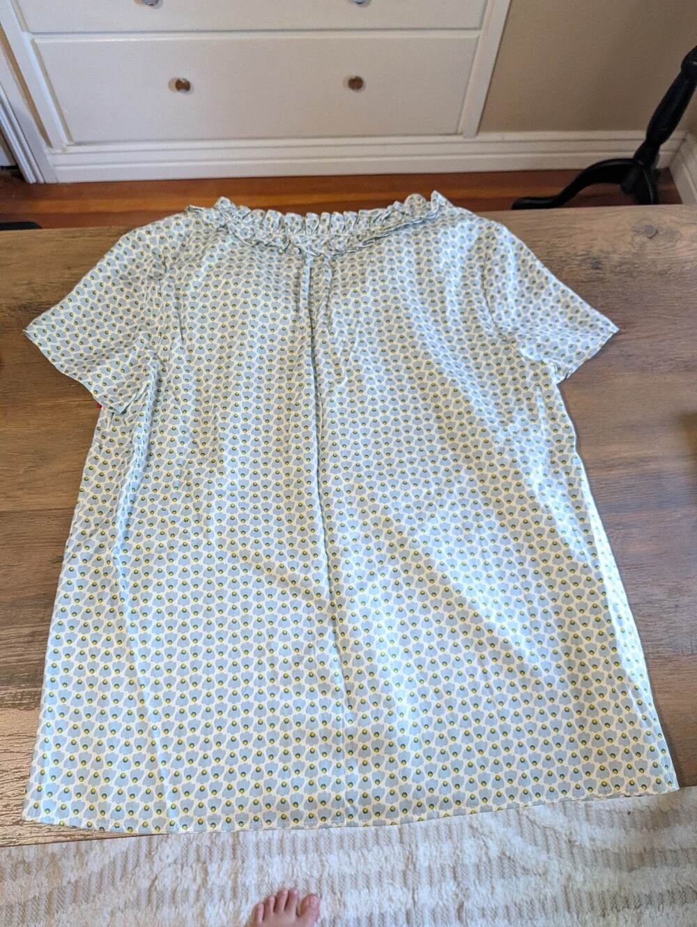 Boden Blue Petal Silk Blend Blouse US 6 - Picture 3 of 5